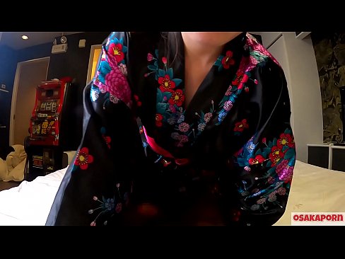 ❤️ Mlado cosplay dekle obožuje seks do orgazma s squirtom v konjušnici in blowjobom. Azijsko dekle z dlakavo pičko in lepimi joški v tradicionalni japonski noši v amaterskem videoposnetku, ki prikazuje masturbacijo z erotičnimi igračami. Sakura 3 OSAKAPORN. ❤❌ Porno pri nas ☑